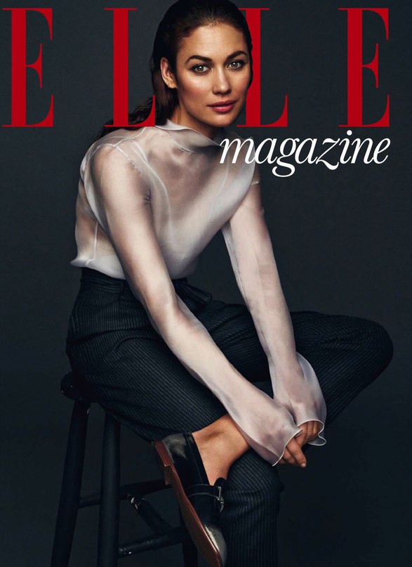    Elle Spain ()