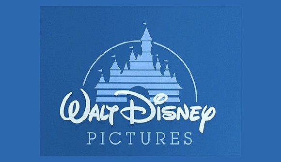  Walt Disney    