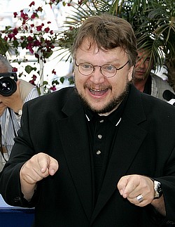 ó     